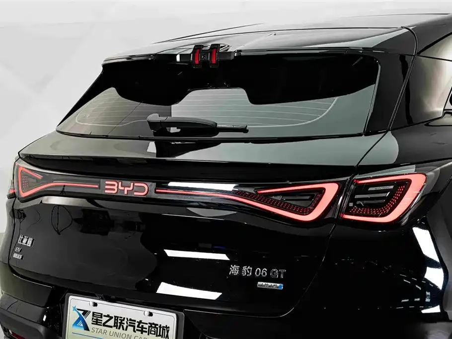 BYD Seal 06GT — фото 8