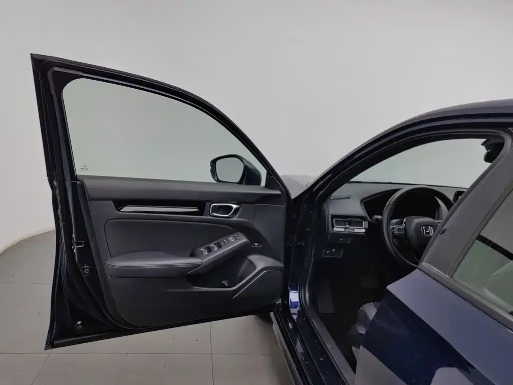 Honda Civic — фото 8