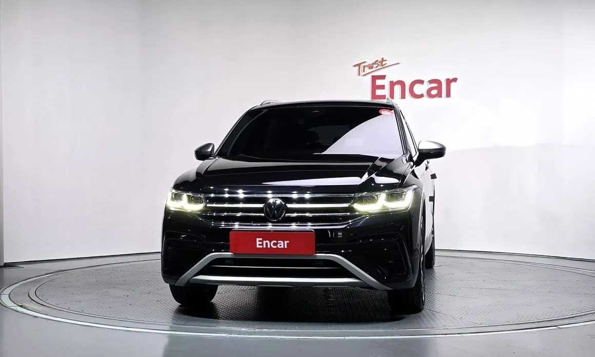 Volkswagen Tiguan — фото 5