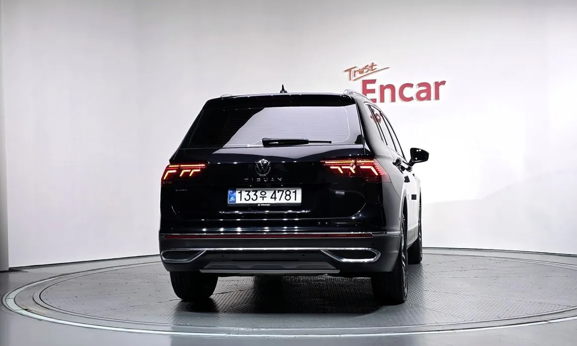 Volkswagen Tiguan — фото 3
