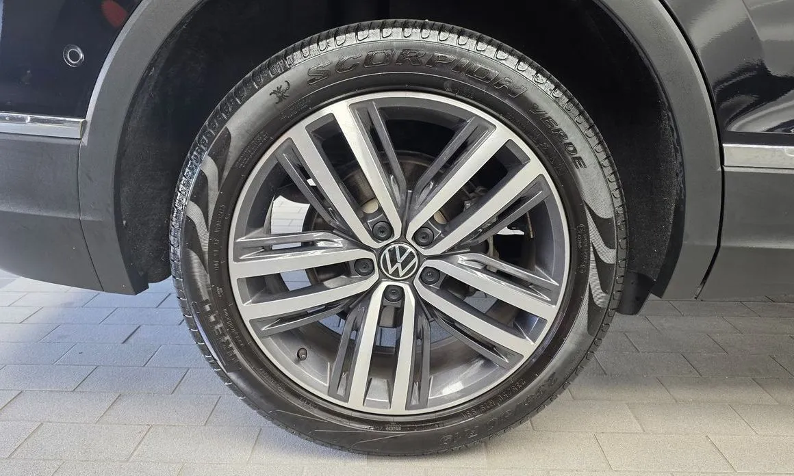 Volkswagen Tiguan — фото 2