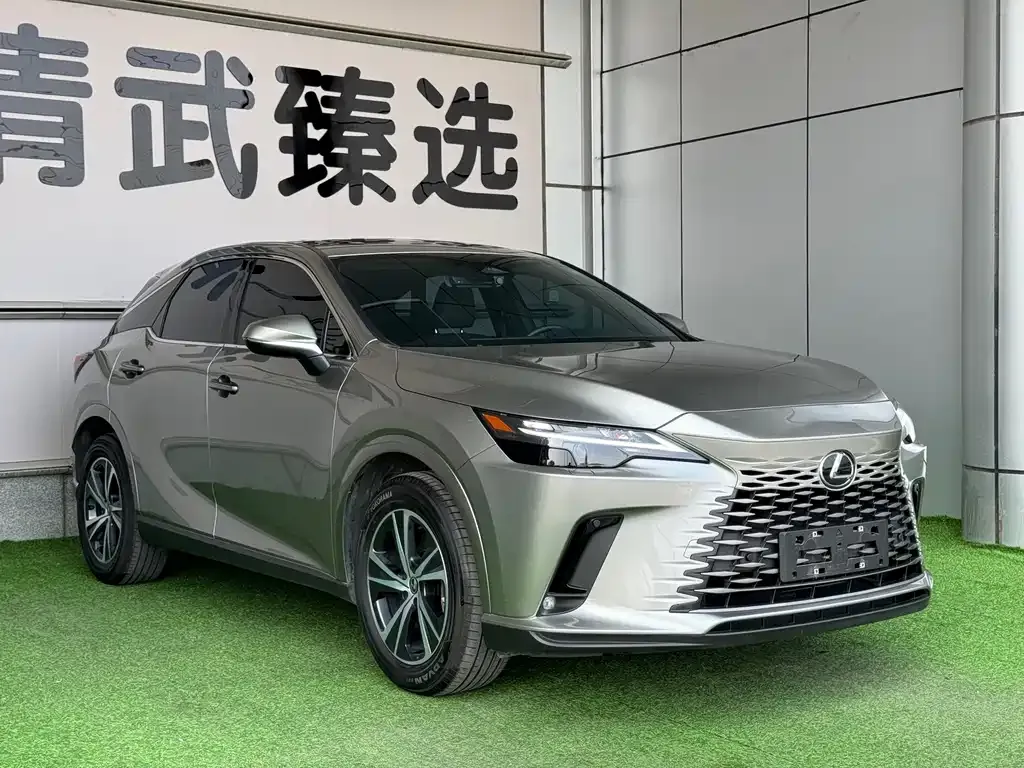 Lexus RX — фото 2