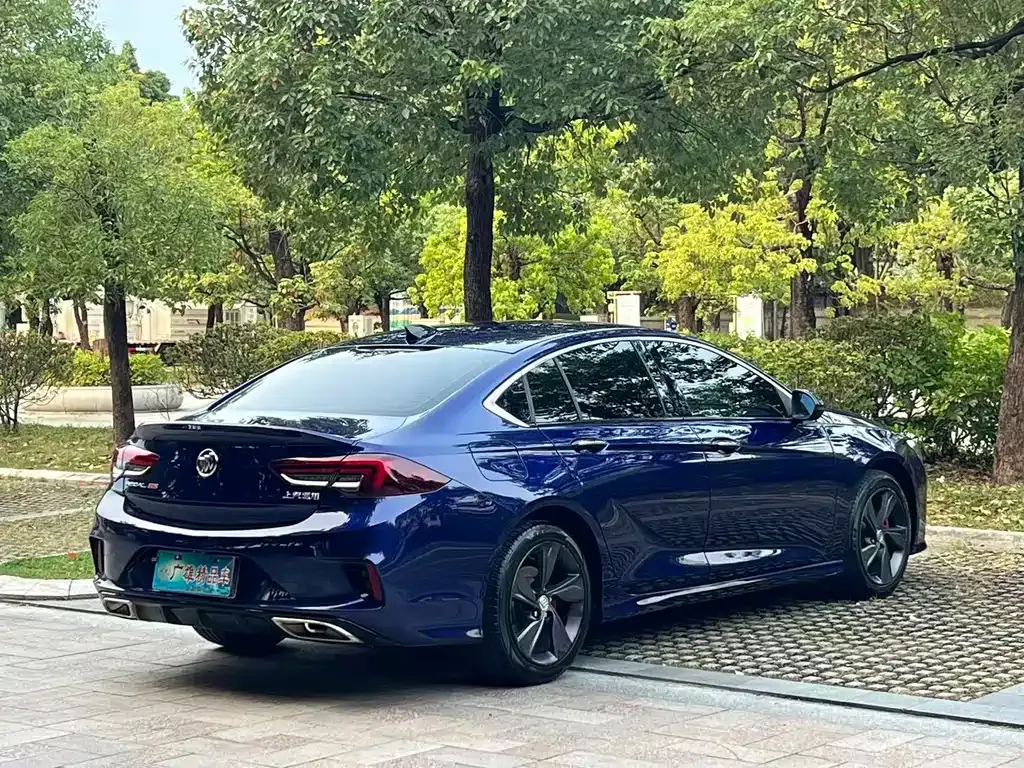 Buick Regal — фото 8