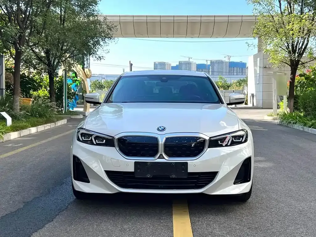 BMW i3 — фото 9