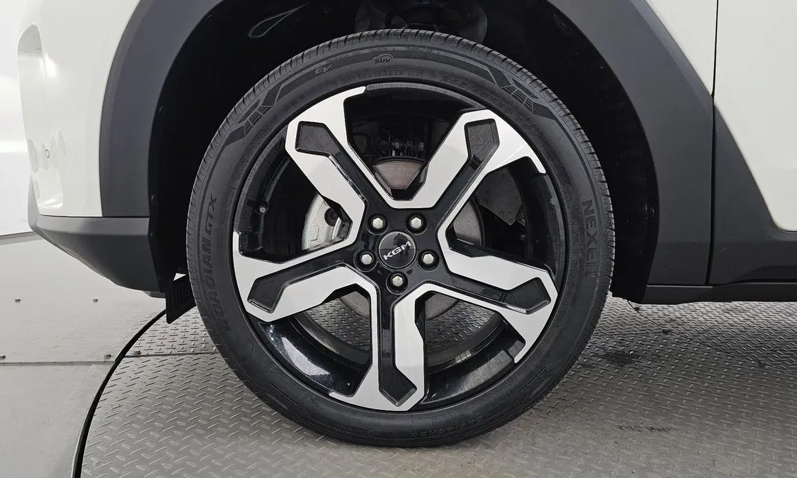 KG Mobility (Ssangyong) Torres — фото 7