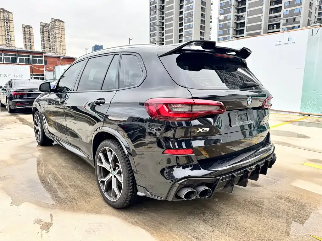 BMW X5 — фото 8