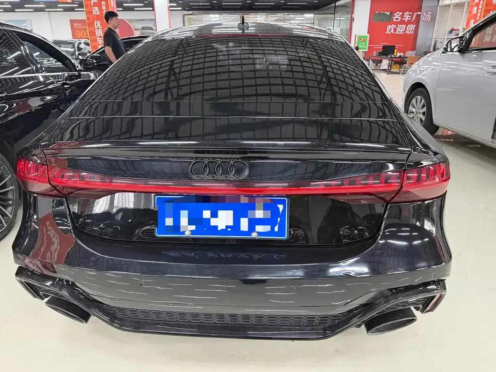 Audi A7 — фото 6