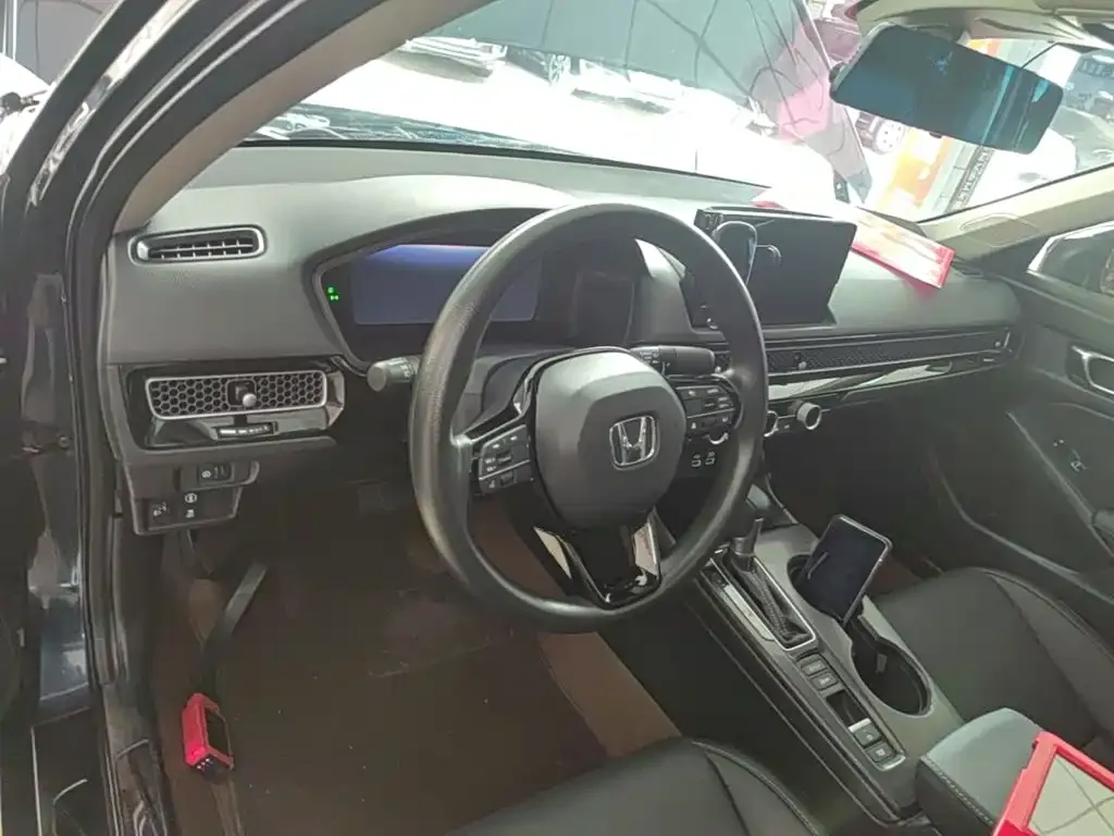Honda Civic — фото 10