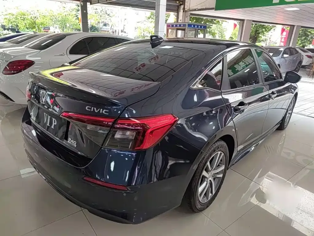 Honda Civic — фото 6