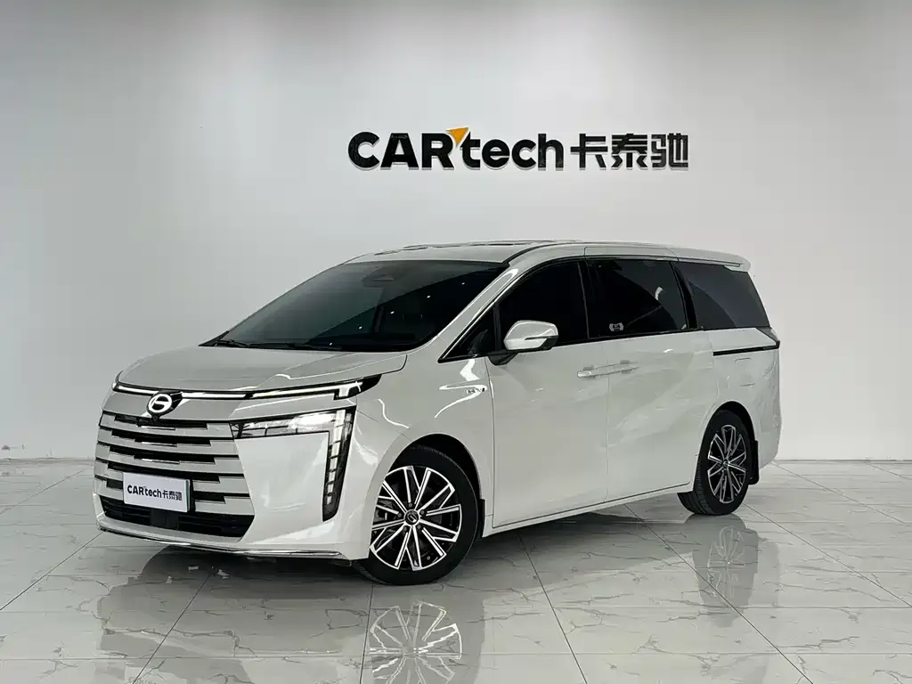 GAC Motor Trumpchi E8 PHEV — фото 1