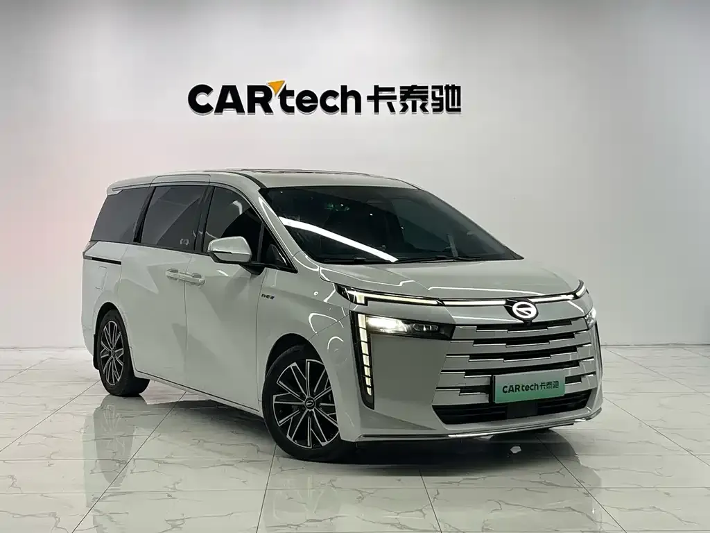 GAC Motor Trumpchi E8 PHEV — фото 5