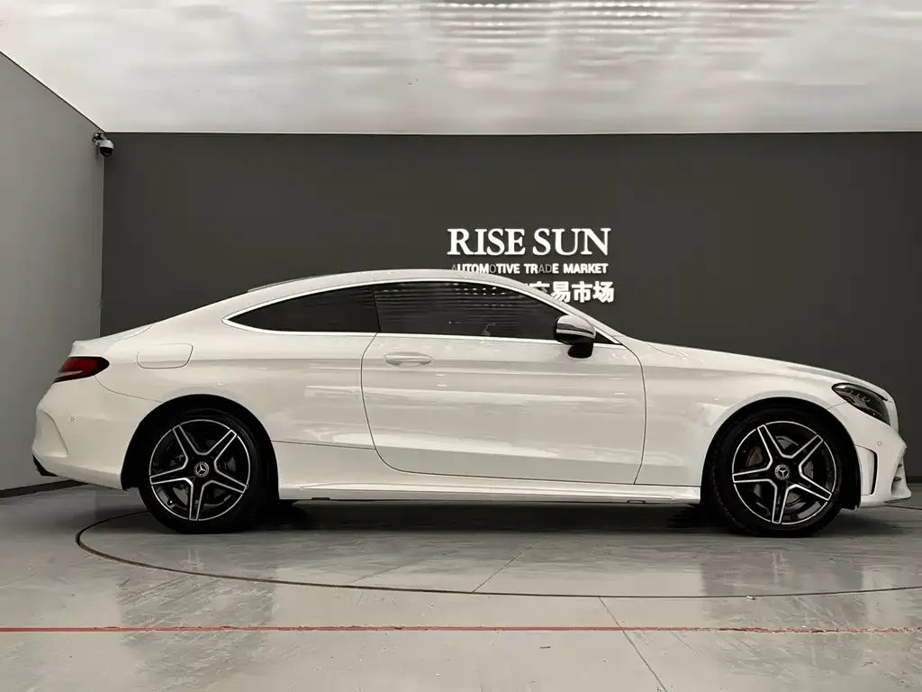 Mercedes-Benz C-Class (Import) — фото 3