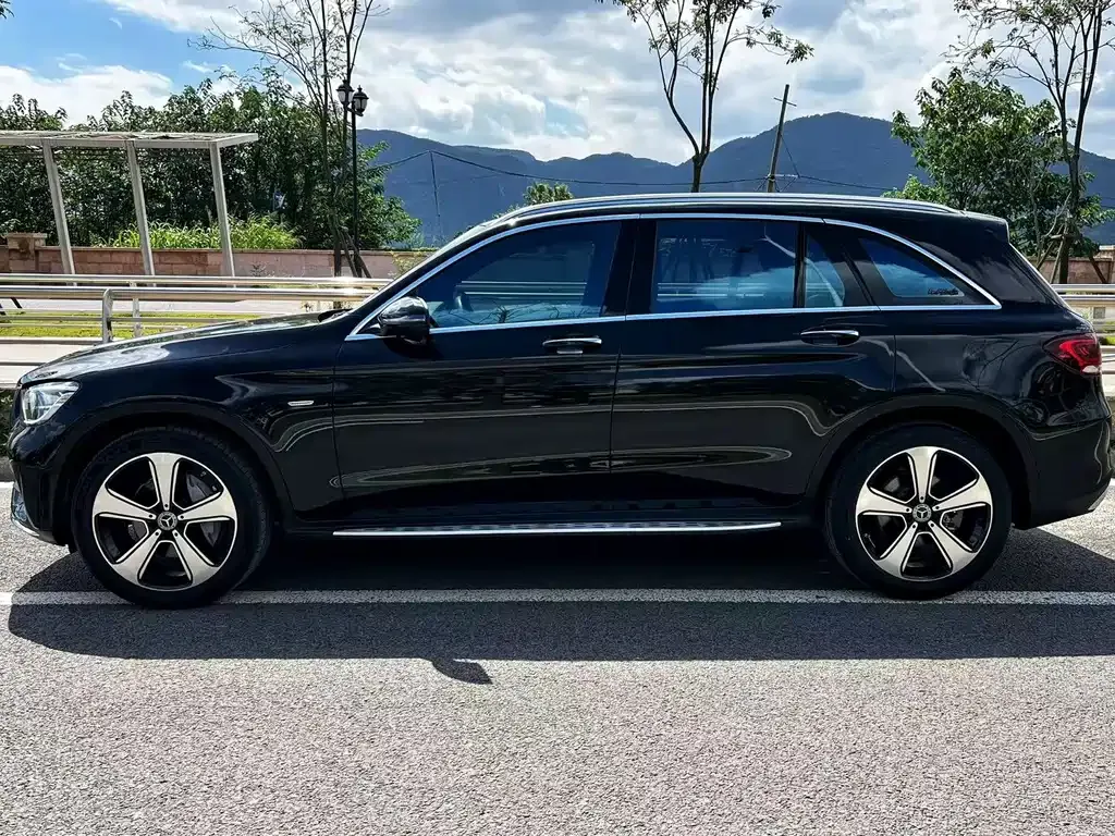 Mercedes-Benz GLC — фото 2