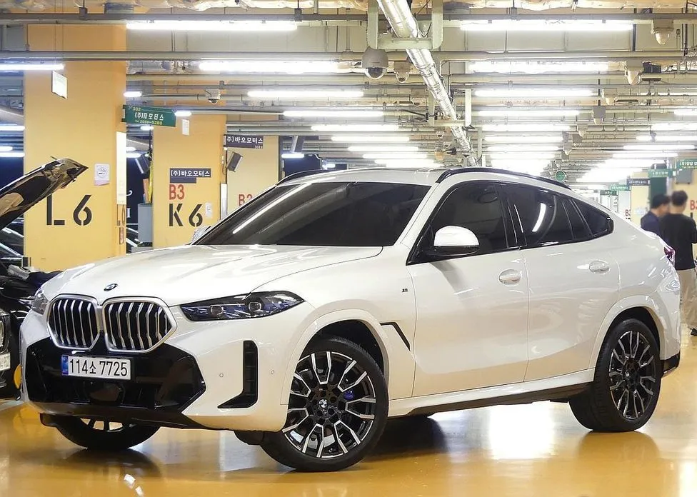 BMW X6 — фото 1
