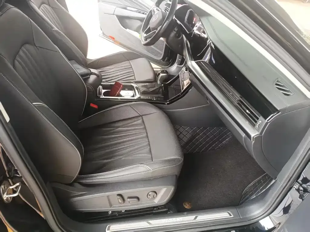Volkswagen Passat — фото 3