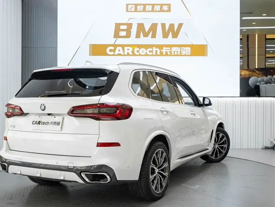 BMW X5 (Import) — фото 5