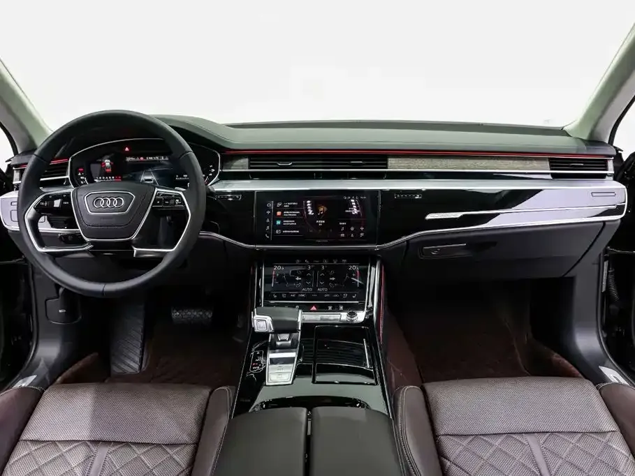 Audi A8 — фото 5