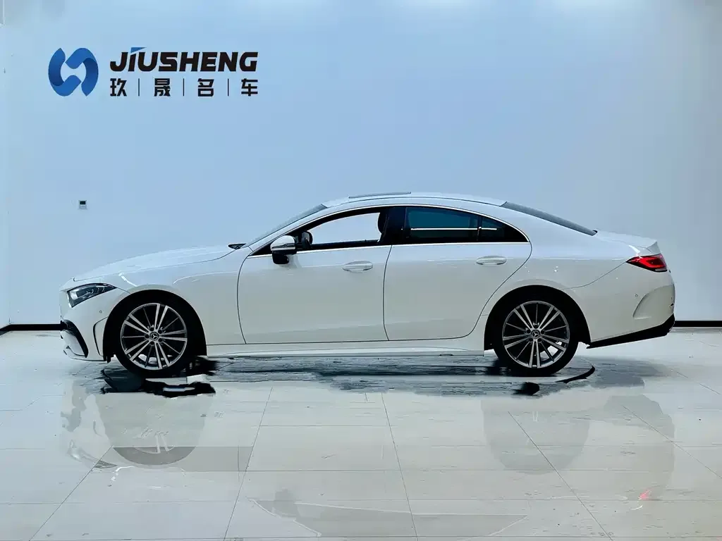 Mercedes-Benz CLS — фото 2