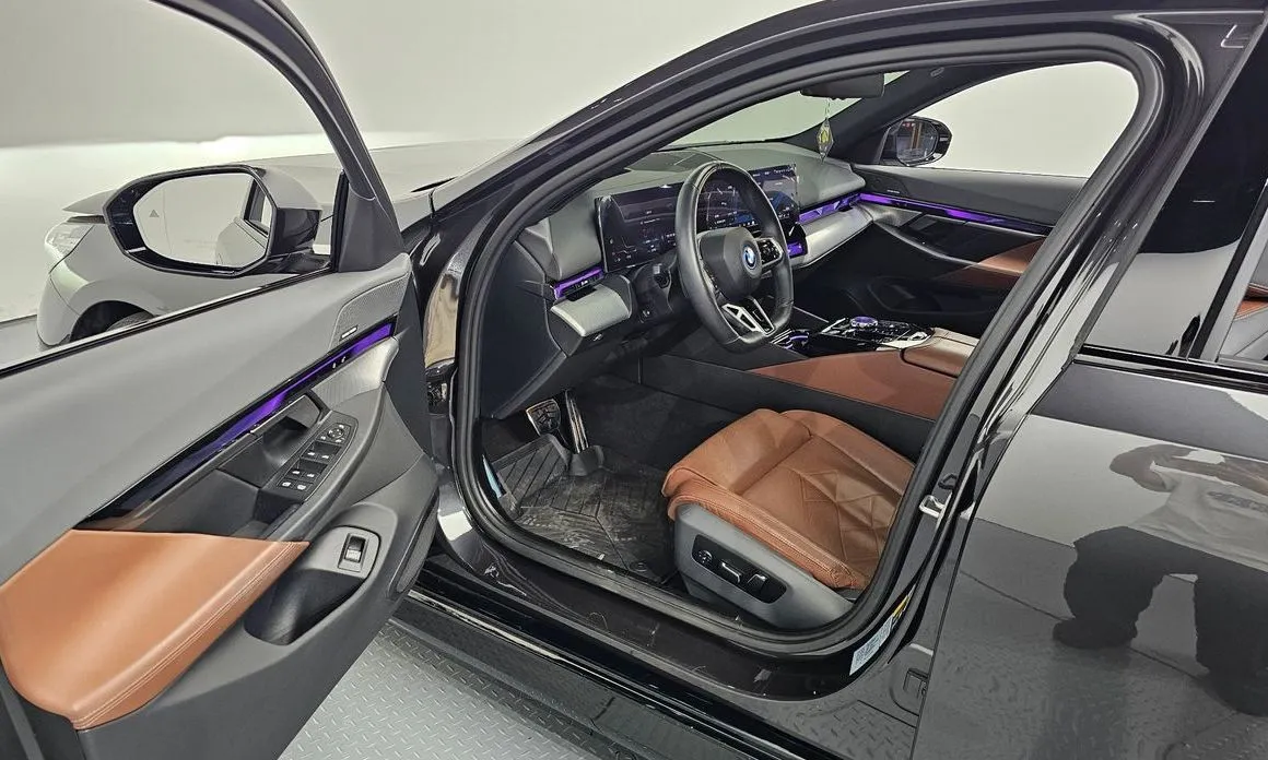 BMW i5 — фото 4