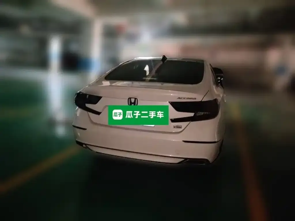 Honda Accord — фото 4