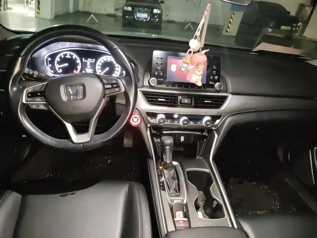 Honda Accord — фото 6