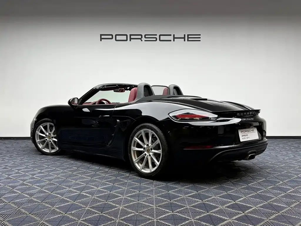 Porsche 718 — фото 4