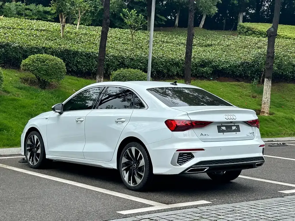 Audi A3 — фото 8