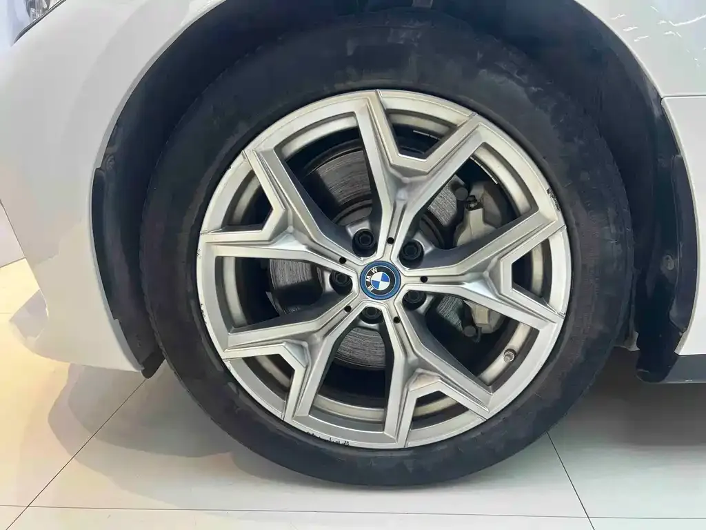 BMW i3 — фото 7