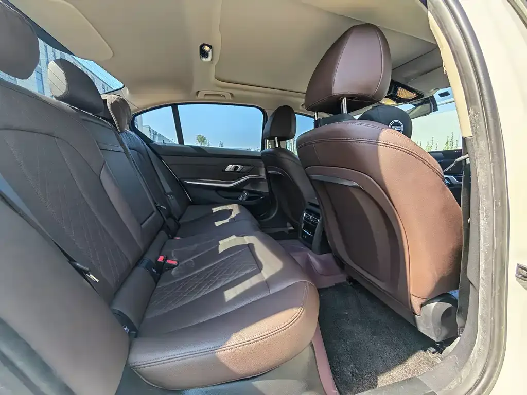 BMW i3 — фото 7