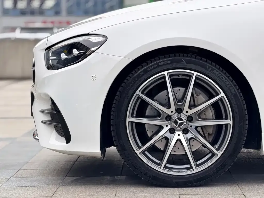 Mercedes-Benz E-Class (Import) — фото 10