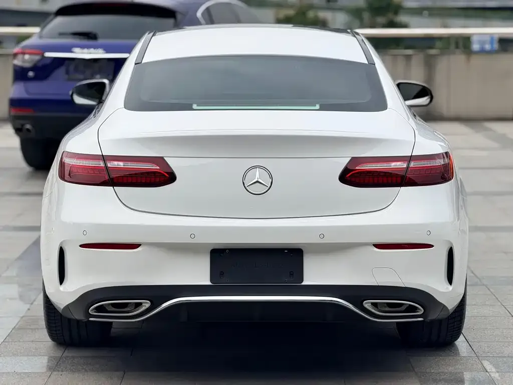 Mercedes-Benz E-Class (Import) — фото 8
