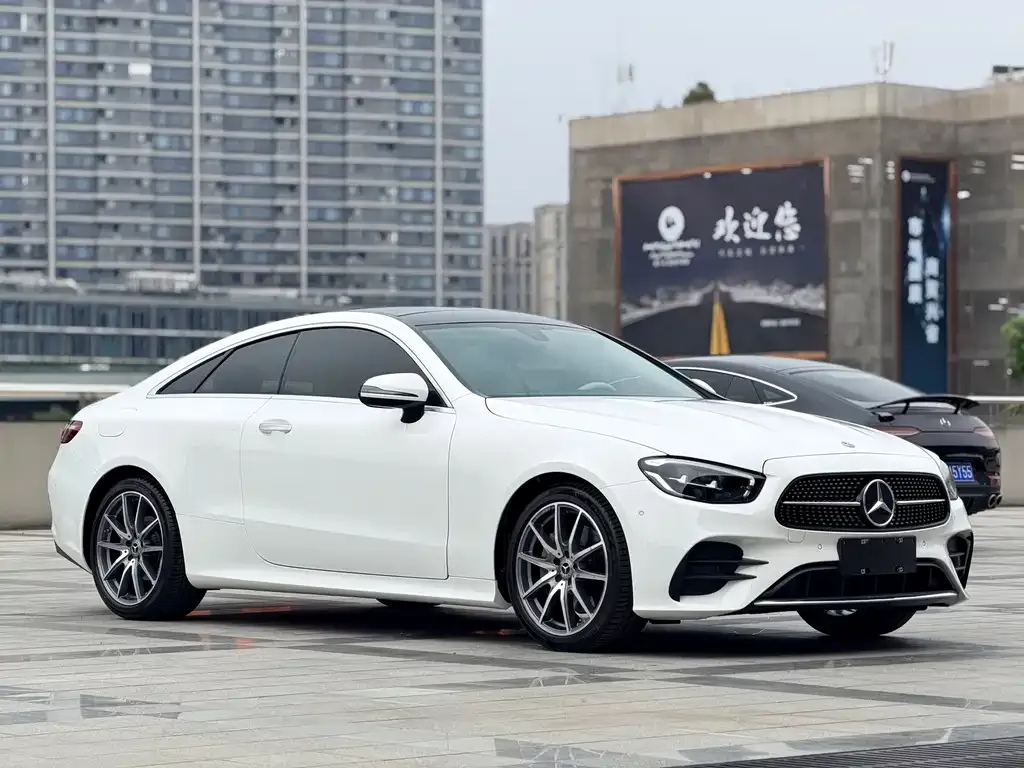 Mercedes-Benz E-Class (Import) — фото 6
