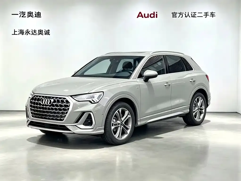 Audi Q3 — фото 1