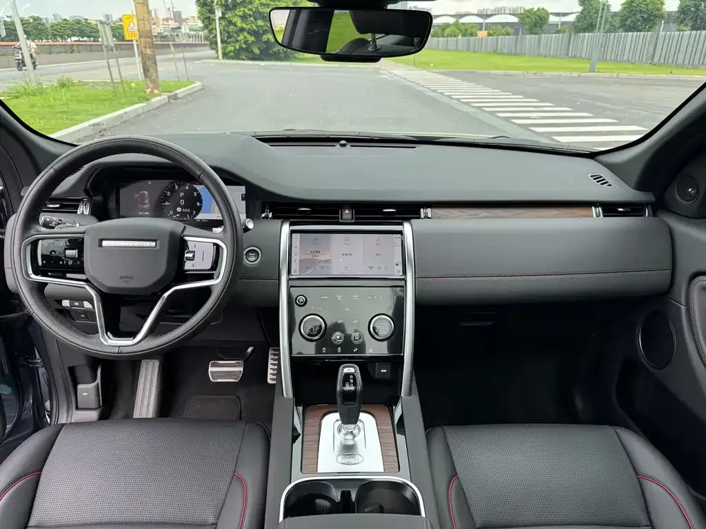 Land Rover Discovery Sport — фото 2
