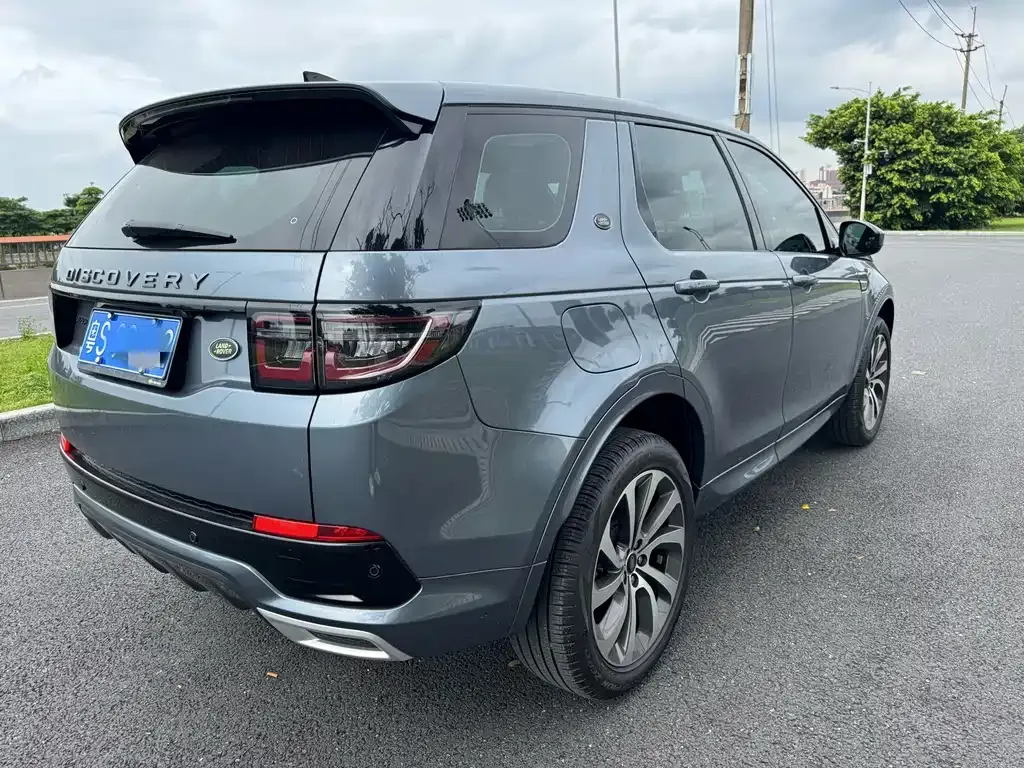 Land Rover Discovery Sport — фото 10
