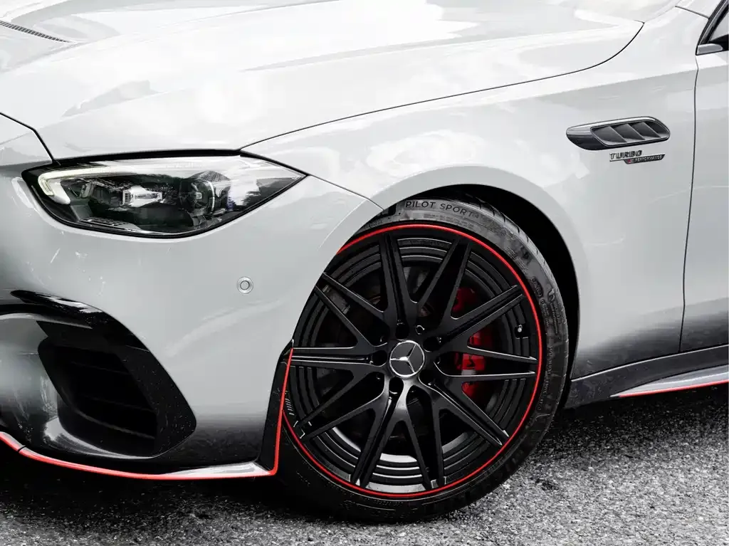 Mercedes-Benz C-Class AMG New Energy — фото 3