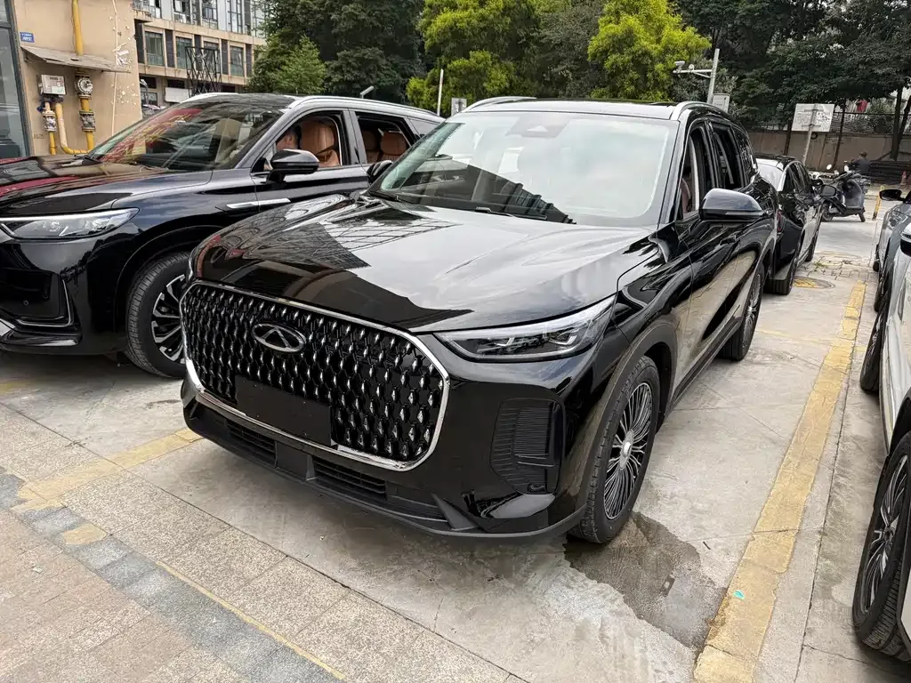 Chery Tiggo 8L — фото 1
