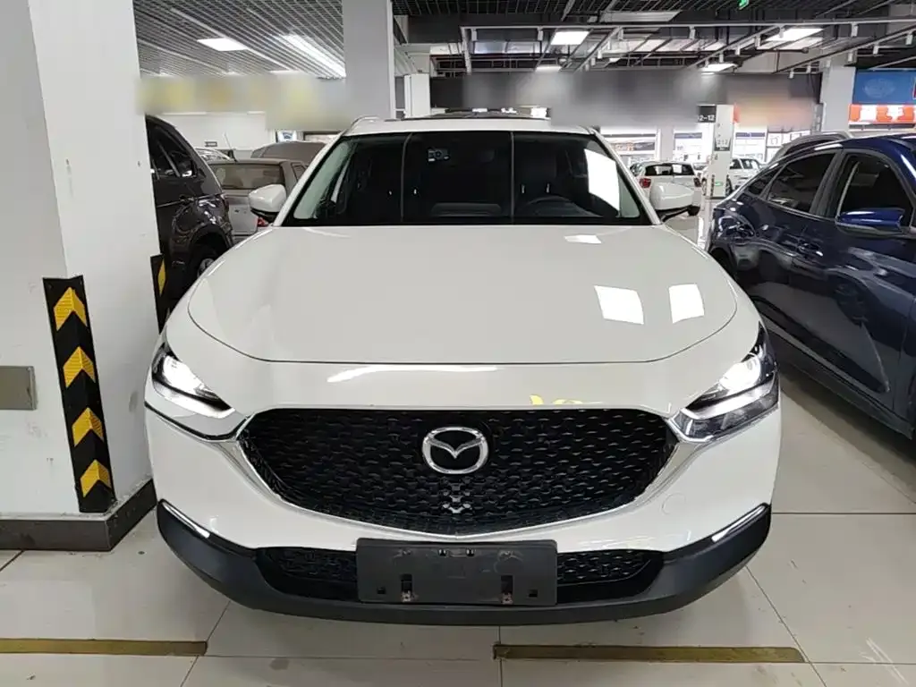 Mazda CX-30 — фото 2