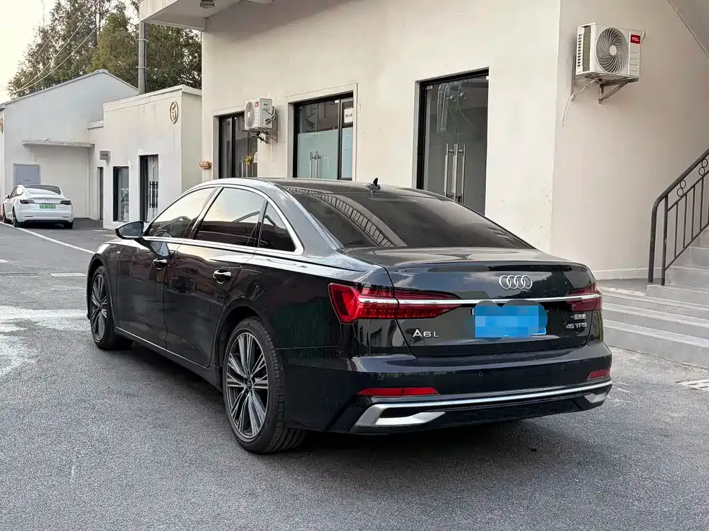 Audi A6L — фото 3