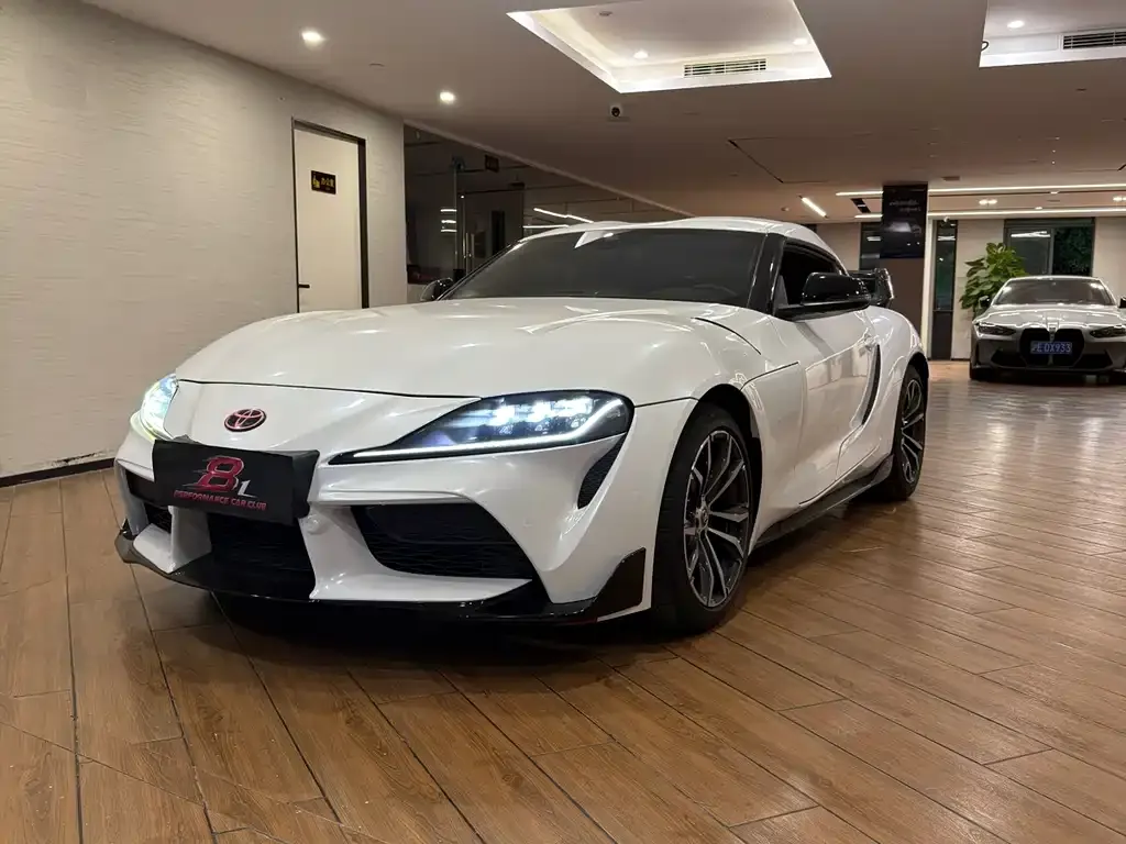 Toyota Supra — фото 6