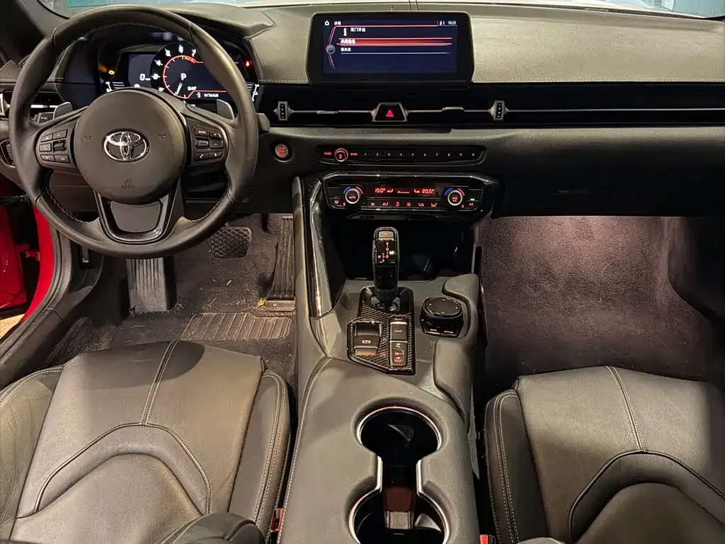 Toyota Supra — фото 8