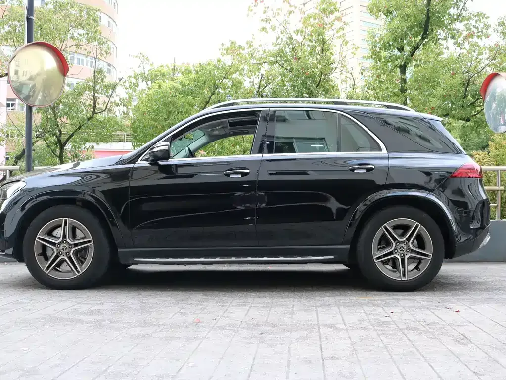 Mercedes-Benz GLE (Import) — фото 9