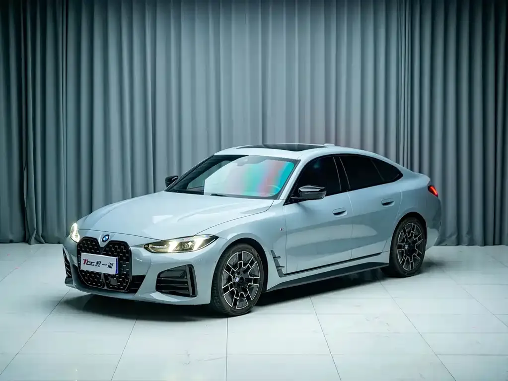 BMW 4 Series — фото 1
