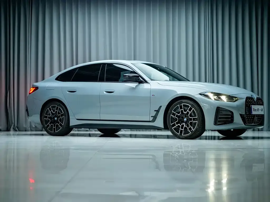 BMW 4 Series — фото 4