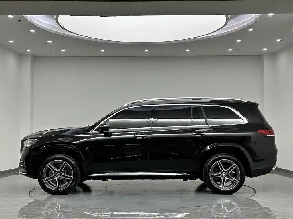 Mercedes-Benz GLS — фото 5