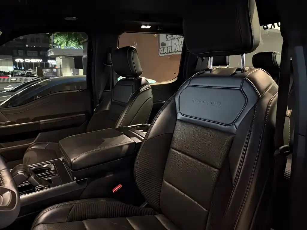 Ford F-150 Raptor — фото 6