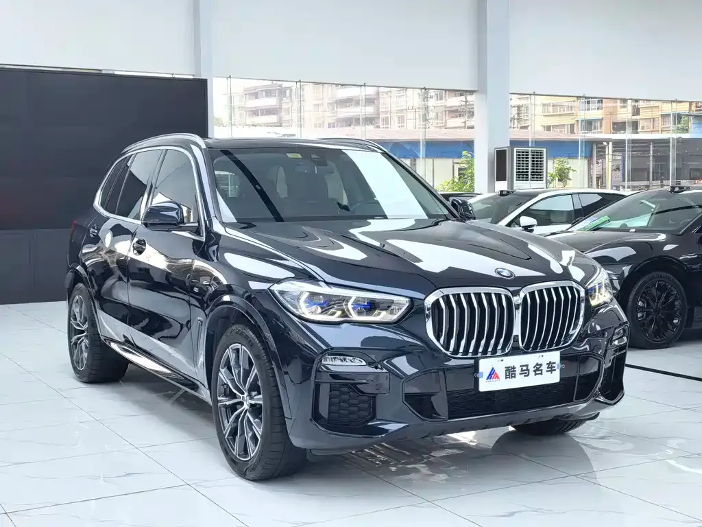 BMW X5 (Import) — фото 4