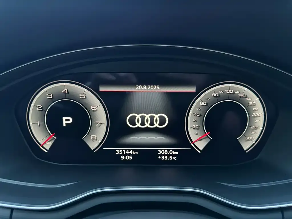 Audi A4L — фото 6