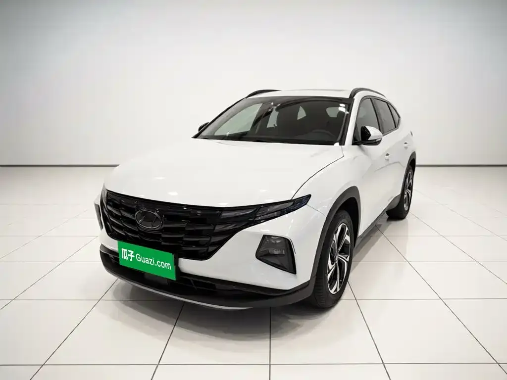 Hyundai Tucson — фото 1