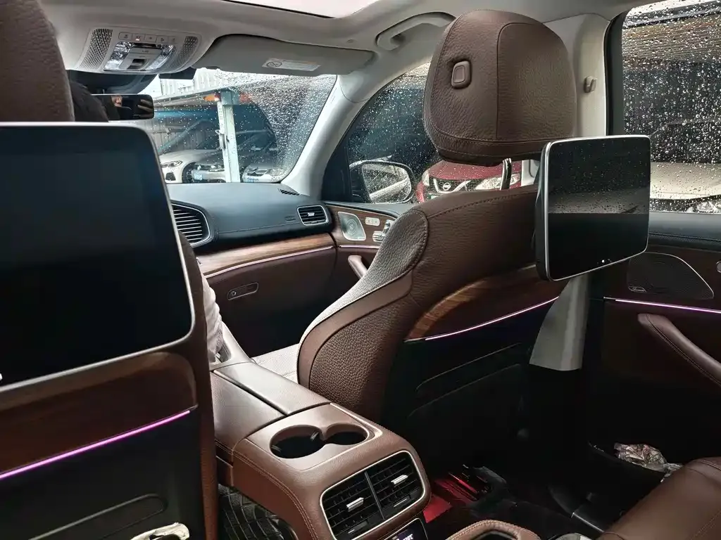 Mercedes-Benz GLS — фото 2